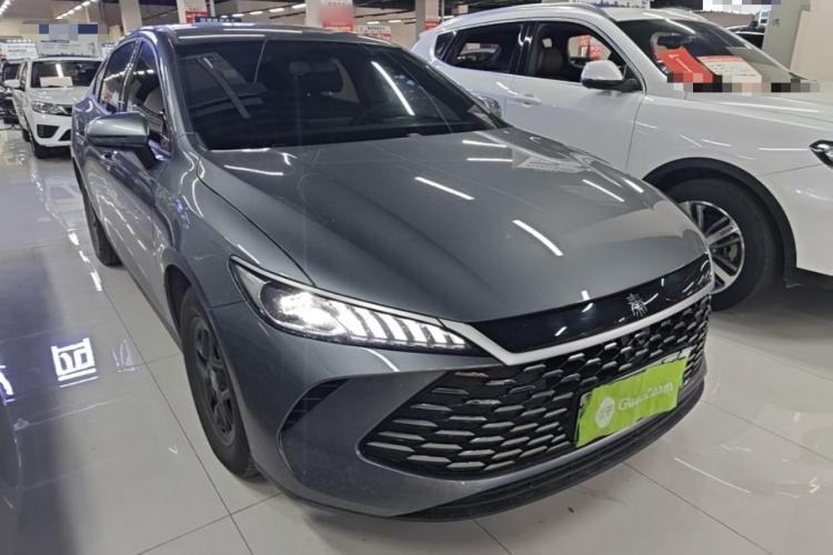 Used BYD Qin PLUS 2025 DM-i Smart Drive 55KM Leading Model Front Right 45 Deg