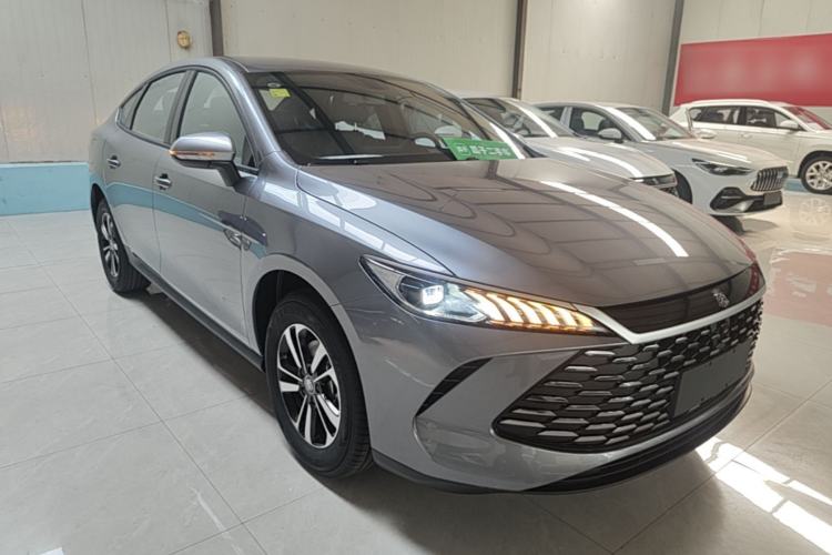 Used BYD Qin PLUS  Front Right 45 Deg