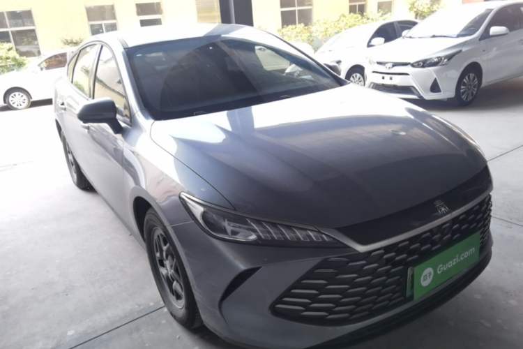 Used BYD Qin PLUS 2025 DM-i Smart Drive 55KM Leading Model Front Right 45 Deg