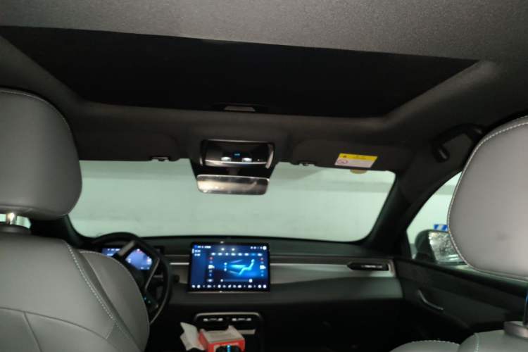 Used BYD Qin PLUS 2025 DM-i Smart Drive 55KM Beyond Model Headliner
