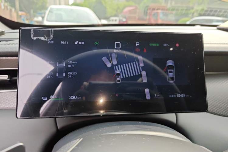 Used BYD Qin PLUS 2025 EV Smart Drive Edition 420KM Leading Model Instrument Cluster