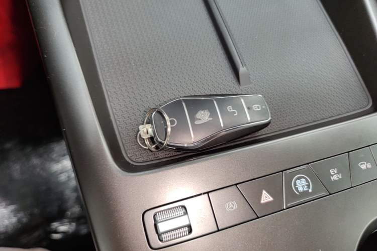 Used BYD Qin PLUS  Interior 1