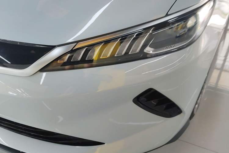 Used BYD Qin PLUS  Left Front Headlight