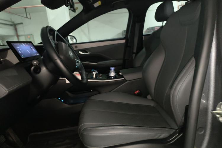 Used BYD Qin PLUS 2025 DM-i Smart Drive 55KM Beyond Model Left Front Seat
