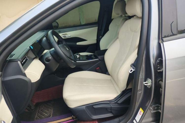 Used BYD Qin PLUS 2025 DM-i Smart Drive 55KM Leading Model Left Front Seat