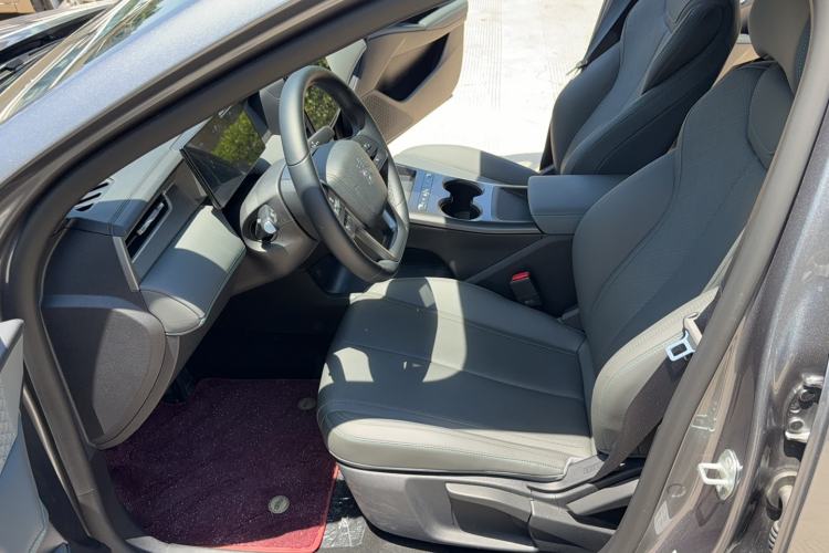 Used BYD Qin PLUS  Left Front Seat