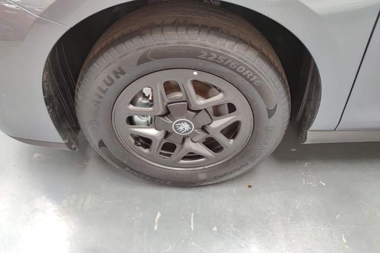 Used BYD Qin PLUS  Left Front Wheel Hub