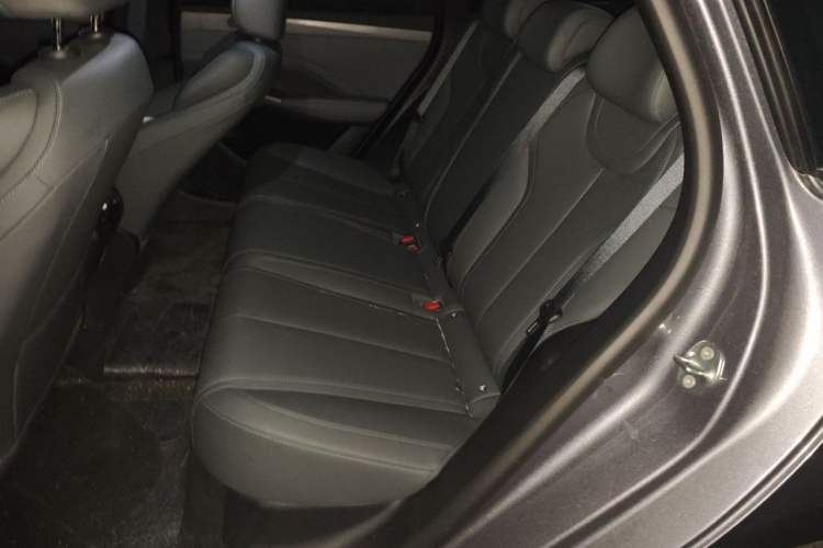 Used BYD Qin PLUS 2025 DM-i Smart Drive 55KM Leading Model Left Rear Seat