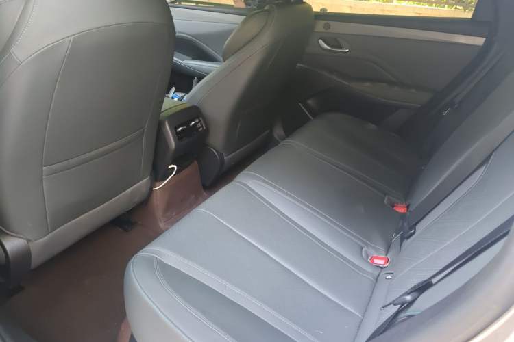 Used BYD Qin PLUS 2025 DM-i Smart Drive 55KM Leading Model Left Rear Seat