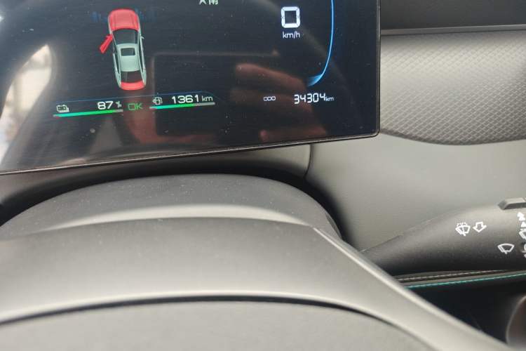 Used BYD Qin PLUS 2025 DM-i Smart Drive 55KM Leading Model Odometer Close Up