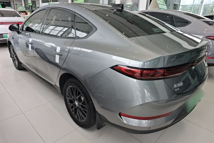 Used BYD Qin PLUS 2025 EV Smart Drive Edition 420KM Leading Model Rear Left 45 Deg