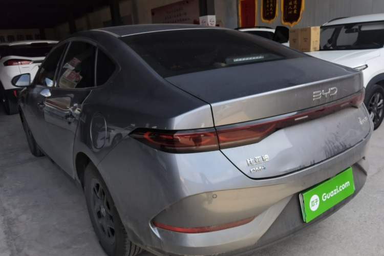 Used BYD Qin PLUS 2025 DM-i Smart Drive 55KM Leading Model Rear Left 45 Deg