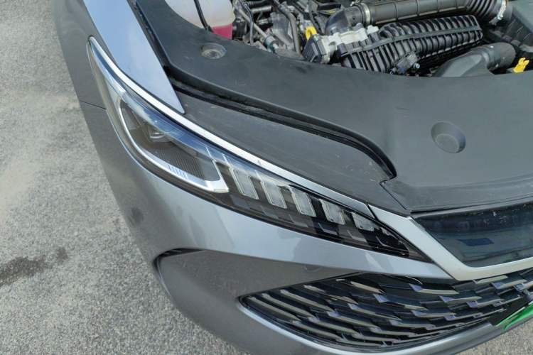 Used BYD Qin PLUS  Right Front Headlight