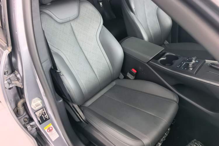 Used BYD Qin PLUS 2025 DM-i Smart Drive 55KM Leading Model Right Front Seat