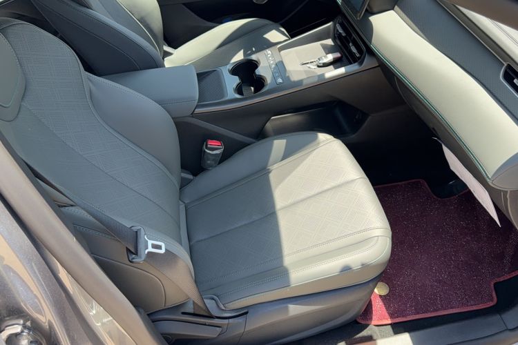 Used BYD Qin PLUS  Right Front Seat
