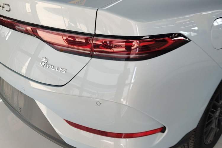 Used BYD Qin PLUS  Right Rear Taillight