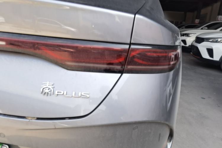 Used BYD Qin PLUS 2025 DM-i Smart Drive 55KM Leading Model Right Rear Taillight
