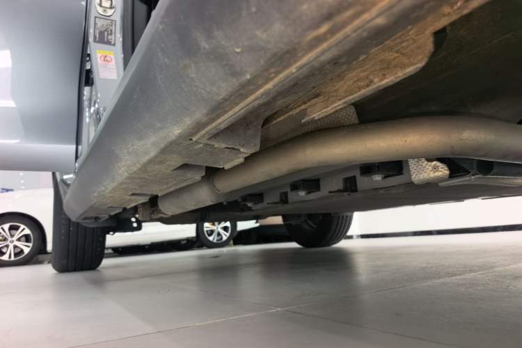 Used BYD Qin PLUS 2025 DM-i Smart Drive 55KM Leading Model Right Side Sill