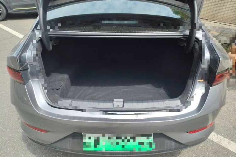 Used BYD Qin PLUS 2025 DM-i Smart Drive 55KM Leading Model Trunk