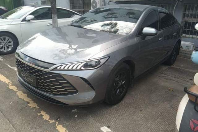 Used BYD Qin PLUS 2025 DM-i Smart Drive 55KM Leading Model