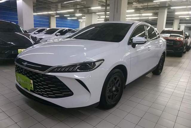 Used BYD Qin PLUS 2025 DM-i Smart Drive 55KM Leading Model