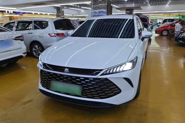BYD Qin PLUS 2025 DM-i Smart Drive 55KM Leading Model