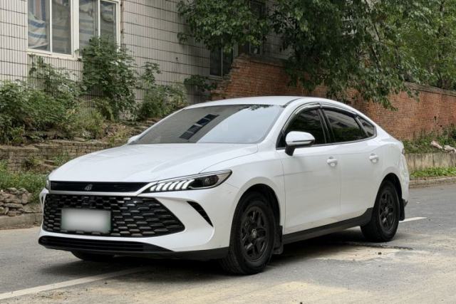 Used BYD Qin PLUS 2025 DM-i Smart Drive 55KM Leading Model