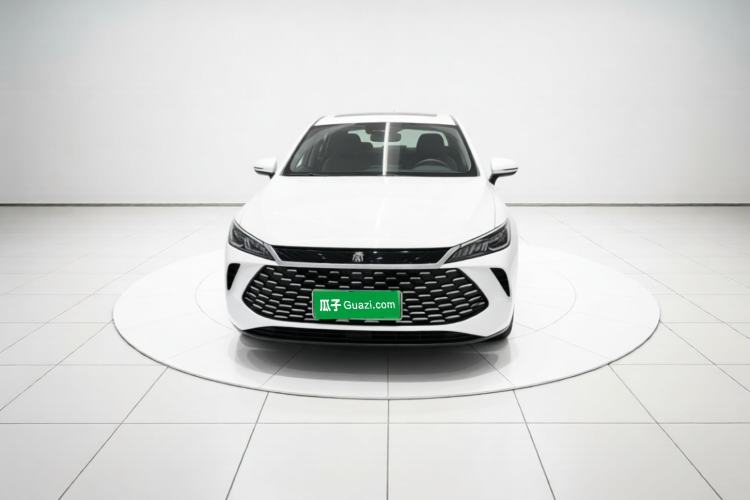 Used BYD Qin PLUS 2025 DM-i Smart Drive 55KM Leading Model Guazi used car, China used car export, Used car for sale, Used cars, Cheapest cars for sale