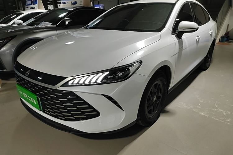 BYD Qin PLUS 2025 DM-i Smart Drive 55KM Leading Model
