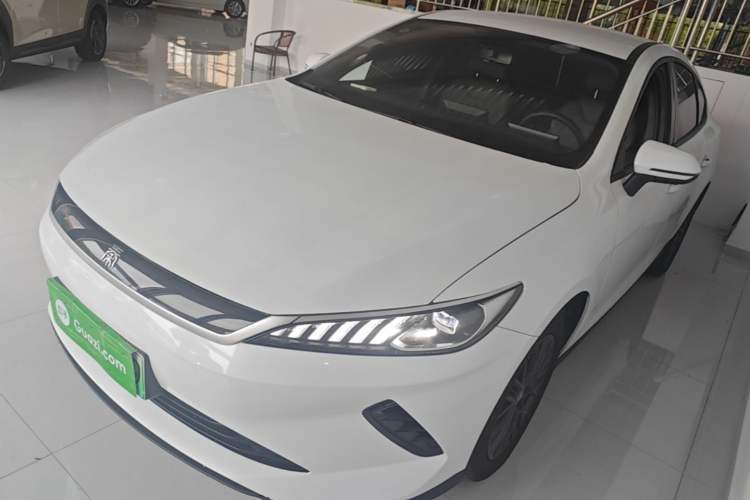 Ojetý BYD Qin PLUS Guazi used car, China used car export, Used car for sale, Used cars, Cheapest cars for sale