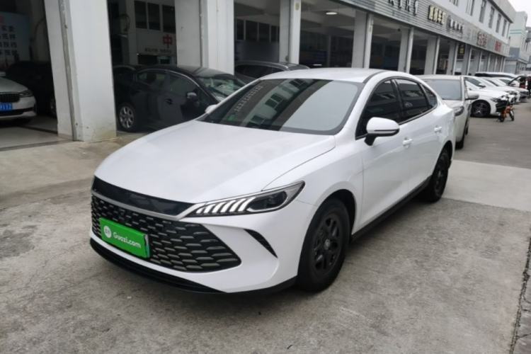 Used BYD Qin PLUS 2025 DM-i Smart Drive 55KM Leading Model Guazi used car, China used car export, Used car for sale, Used cars, Cheapest cars for sale