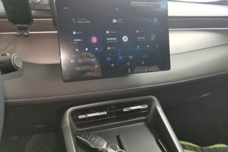 Used BYD Qin PLUS 2025 DM-i Smart Drive 55KM Leading Model Audio And AC Panel