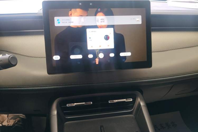 Used BYD Qin PLUS 2025 DM-i Smart Drive 55KM Leading Model Audio And AC Panel