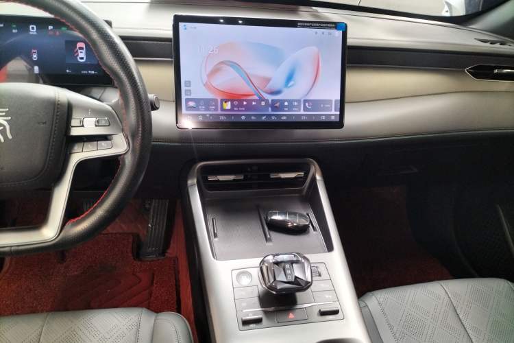 Used BYD Qin PLUS 2025 DM-i Smart Drive 55KM Beyond Model Audio And AC Panel