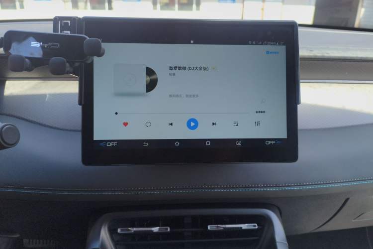 Used BYD Qin PLUS 2025 DM-i Smart Drive 55KM Leading Model Audio And AC Panel