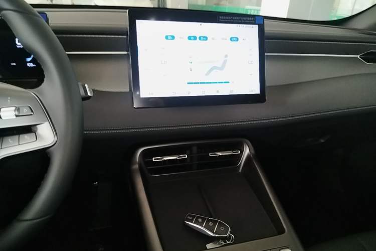 Used BYD Qin PLUS  Audio And AC Panel