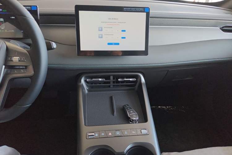 Used BYD Qin PLUS  Audio And AC Panel