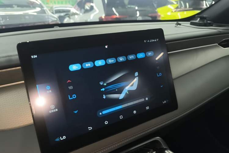 Used BYD Qin PLUS  Audio And AC Panel
