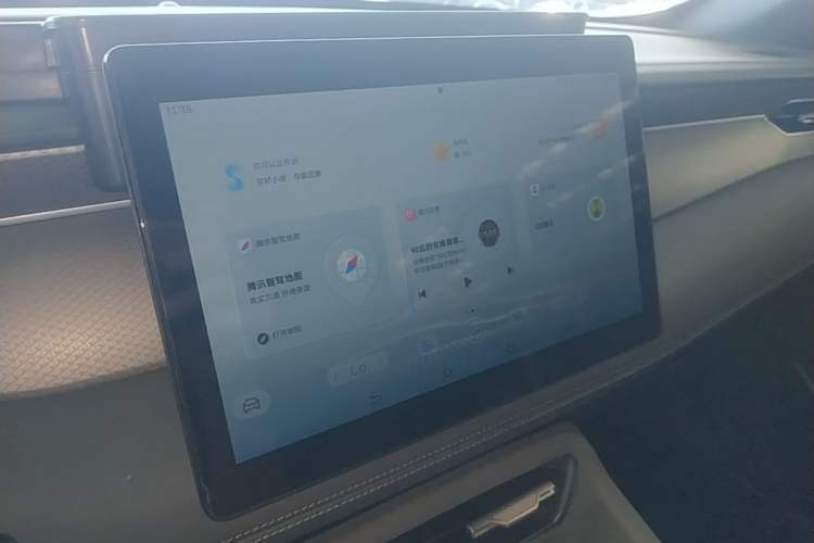 Used BYD Qin PLUS 2025 DM-i Smart Drive 55KM Leading Model Audio And AC Panel