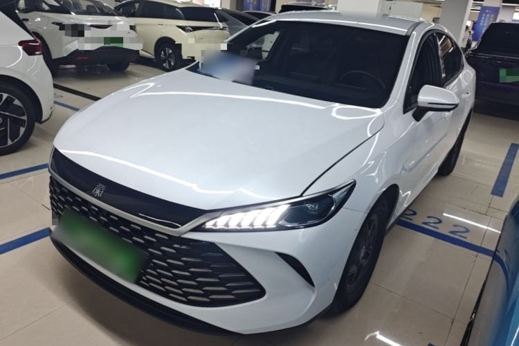 BYD Qin PLUS 2025 DM-i Smart Drive 55KM Leading Model
