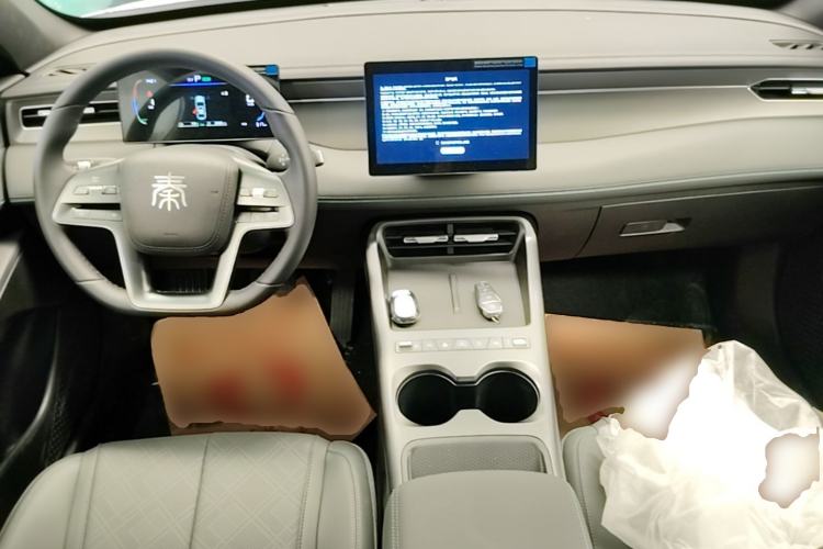 Used BYD Qin PLUS  Center Console