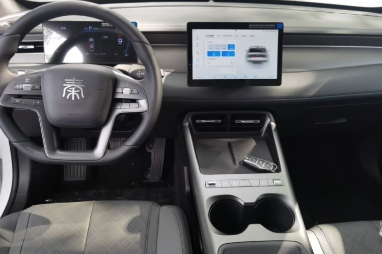 Used BYD Qin PLUS  Center Console