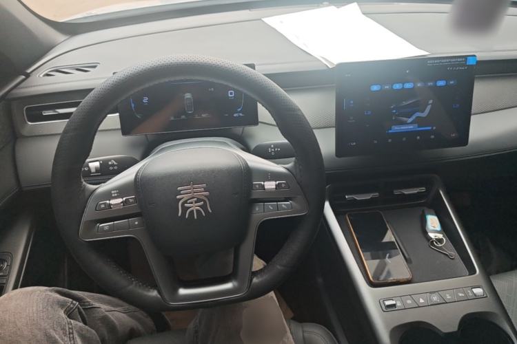 Used BYD Qin PLUS  Center Console