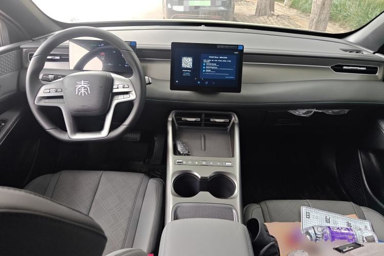 Used BYD Qin PLUS  Center Console