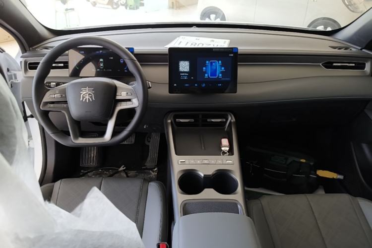 Used BYD Qin PLUS  Center Console