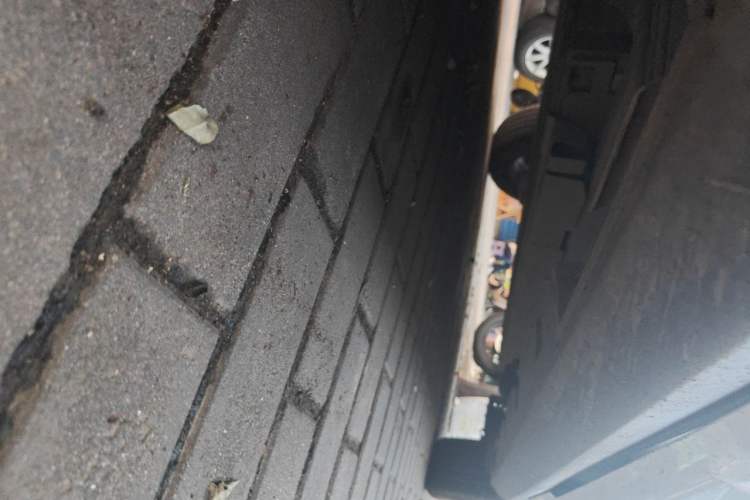 Used BYD Qin PLUS 2025 DM-i Smart Drive 120KM Superior Model Chassis Front Left
