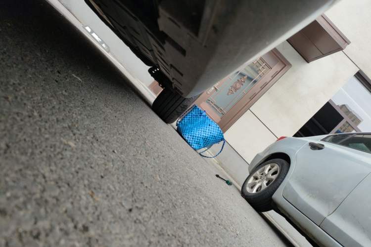 Used BYD Qin PLUS 2025 DM-i Smart Drive 55KM Leading Model Chassis Front Left