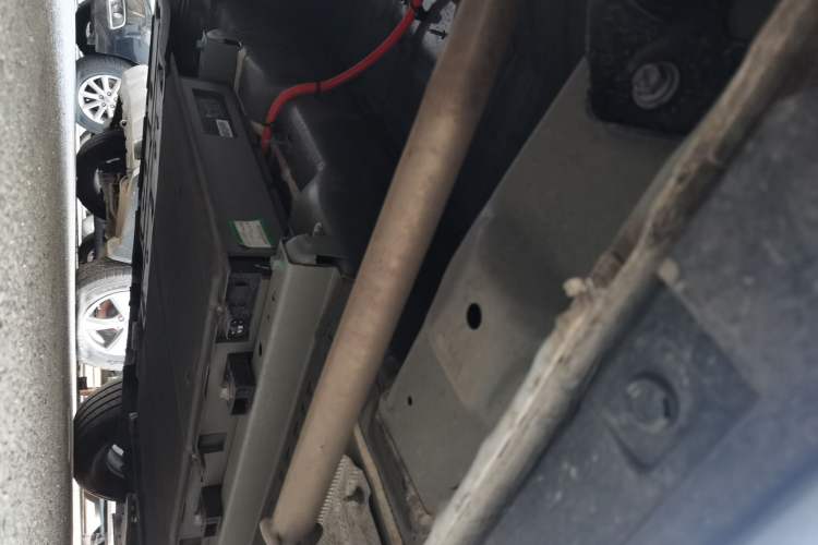 Used BYD Qin PLUS 2025 DM-i Smart Drive 55KM Leading Model Chassis Rear Right