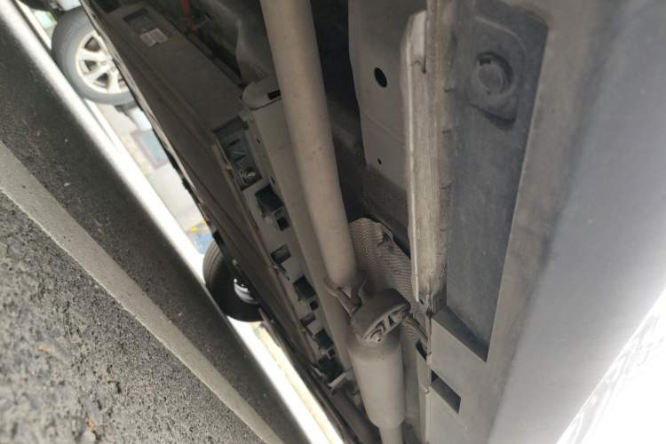 Used BYD Qin PLUS 2025 DM-i Smart Drive 55KM Leading Model Chassis Rear Right