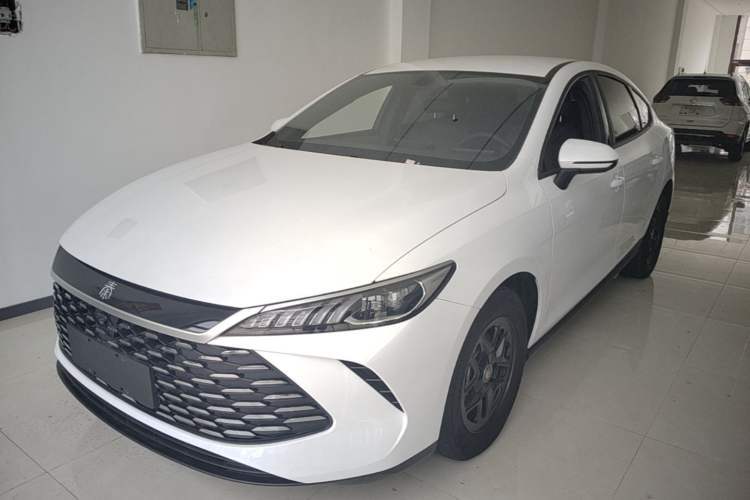 Used BYD Qin PLUS 2025 DM-i Smart Drive 55KM Leading Model Guazi used car, China used car export, Used car for sale, Used  cars, Cheapest cars for sale